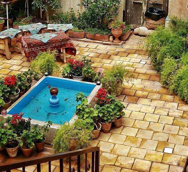 عکس حیاط خانه های ویلایی ایرانی