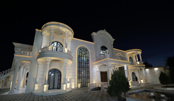 عکس باغ تالار ویلا اصفهان