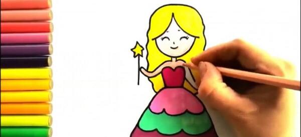 عکس نقاشی دخترانه پرنسس زیبا
