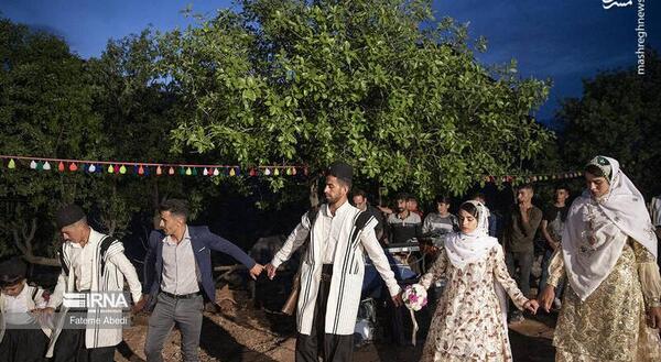 عکس عروس داماد با لباس بختیاری