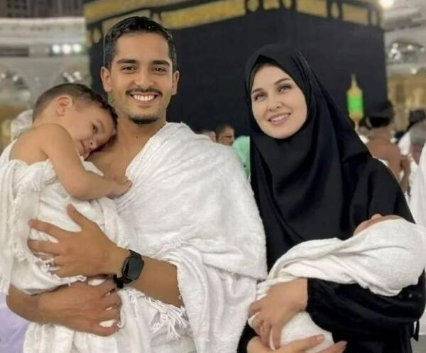 عکس های قبل ازدواج گلوریا هاردی