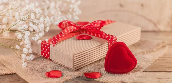 عکس ایده کادوی ولنتاین برای دختر