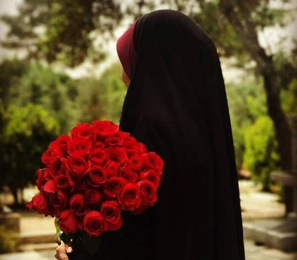 عکس نوشته چادرم تاج بهشتیست که بر سر دارم