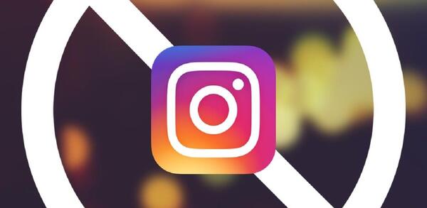 عکس نوشته بلاکم لطفا کامنت انگلیسی