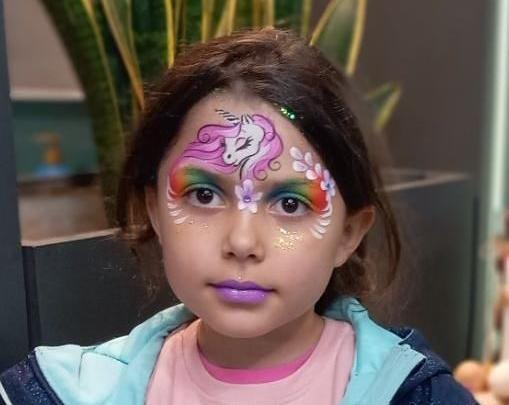 عکس نقاشي صورت دخترانه