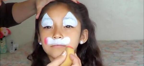 عکس گریم نقاشی روی صورت اسب تک شاخ
