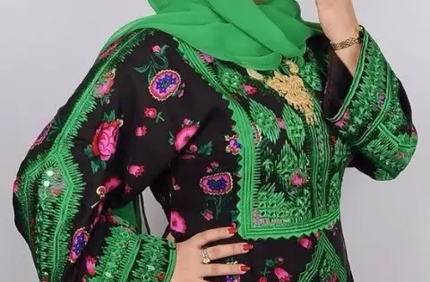 عکس لباس بلوچی تپه ای