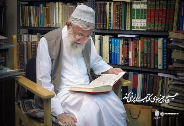 عکس رهبر هزاره ها