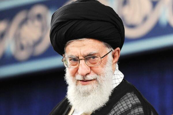 عکس جوانی های رهبر انقلاب
