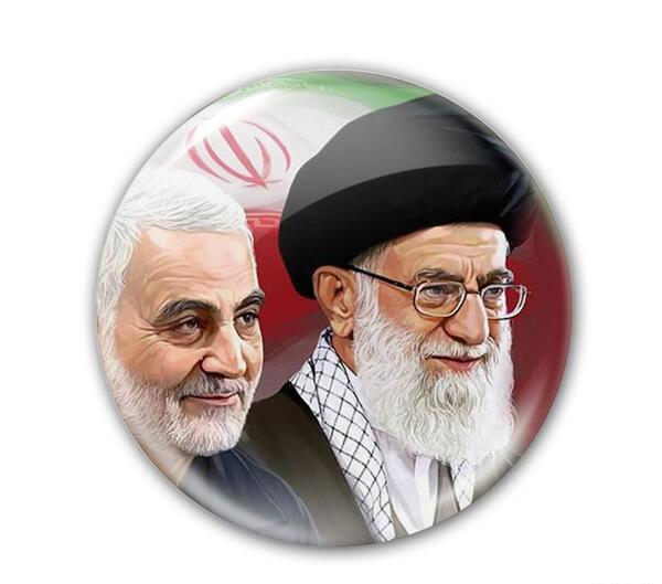 عکس رهبر و امام و حاج قاسم
