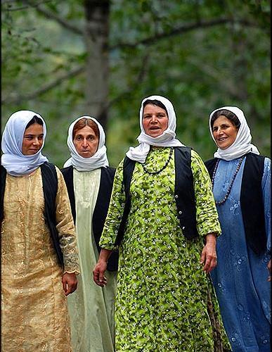 عکس لباس زنان گیلانی