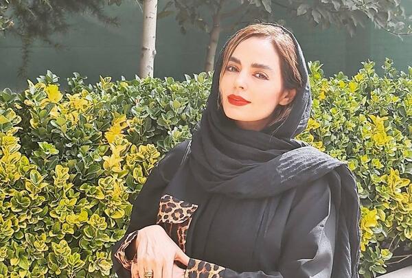 عکس فیک زن سن بالا