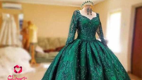 عکس لباس عروسی رنگی