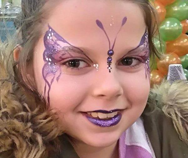 عکس نقاشی روی صورت دختر بچه