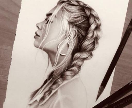 عکس نقاشی نیم رخ صورت ساده