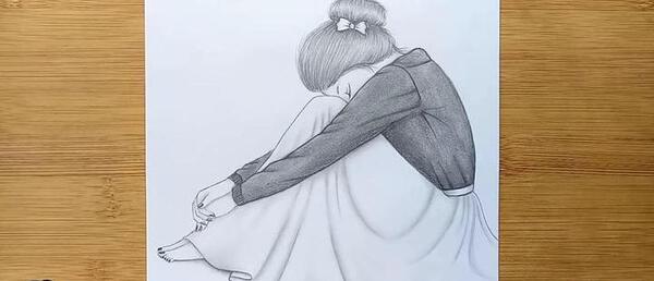 عکس نقاشی چهره دختر ناراحت