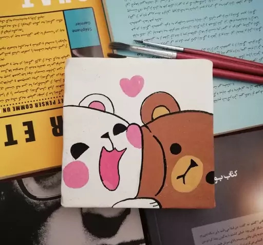 عکس نقاشی روی بوم با گواش