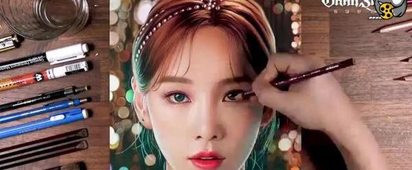 عکس نقاشی زیبا با مداد رنگی حرفه ای