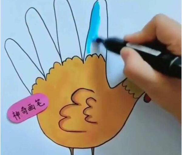 عکس نقاشی قارچ با دست