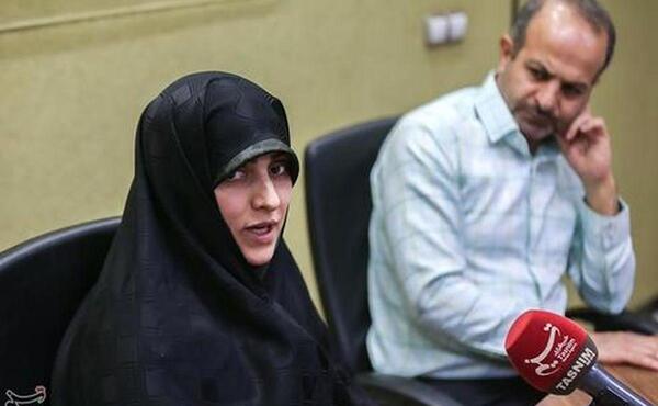 عکس مادر جوان ایرانی