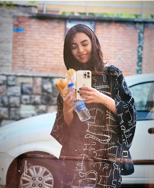 عکس مهشید جوادی و روزبه حصاری
