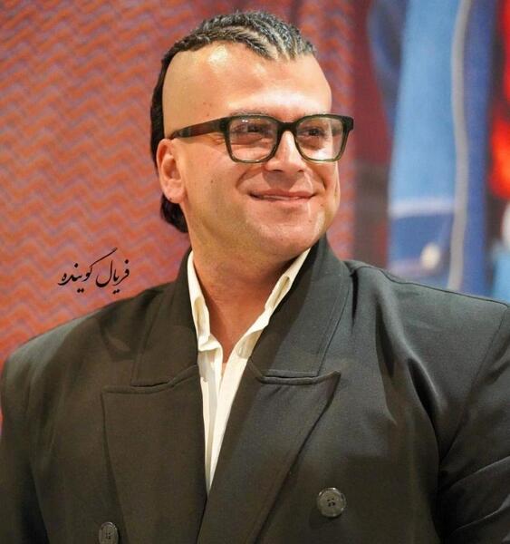 عکس روزبه حصاری در اکران زودپز