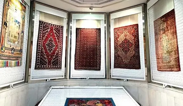 عکس ماهی شیطان موزه امام رضا