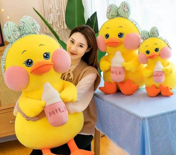 عکس عروسک جوجه طلایی