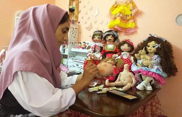عکس کارگاه عروسک سازی