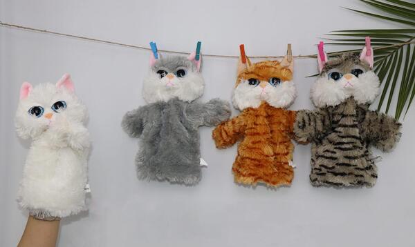 عکس عروسک دستی گربه