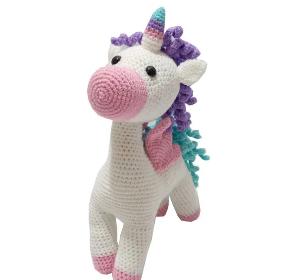 عکس عروسک بافتنی اسب تک شاخ