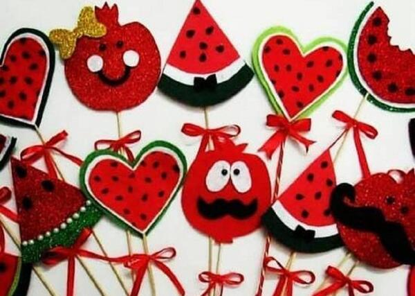 عکس ایده تزیین شب یلدا با نمد