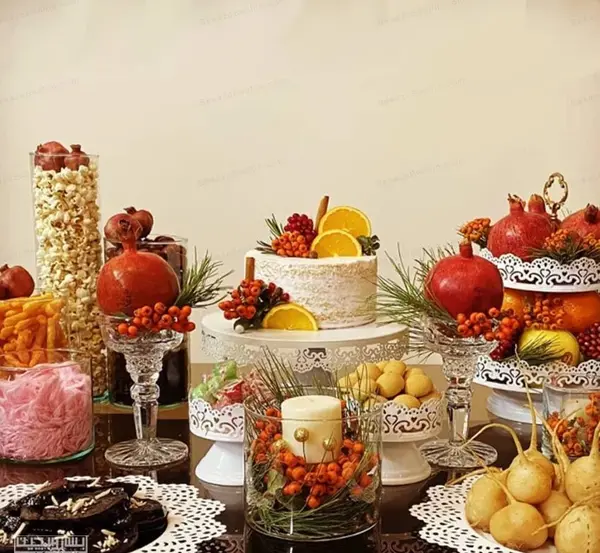 عکس ایده تزیین سفره یلدا عروس
