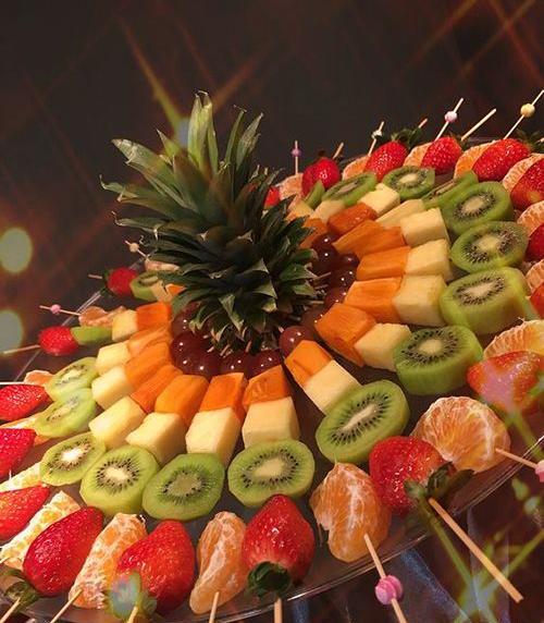 عکس ایده کیک شب یلدا برای مدرسه