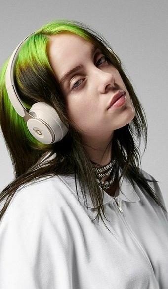 بیوگرافی عکس بیلی ایلیش برای پروفایل