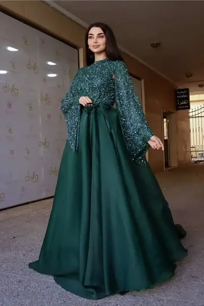 عکس مدل لباس یلدایی عروس