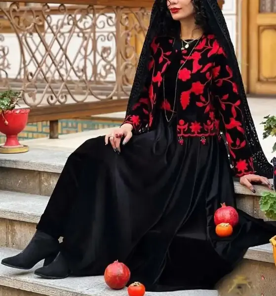 عکس لباس شب یلدا برای عروس اینستاگرام