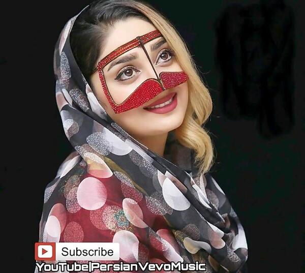 عکس های پویا پاسلار و همسرش