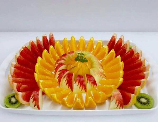 عکس تزیین میوه های قاچ شده