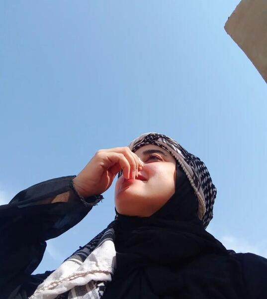عکس پروفایل دختر در کویر