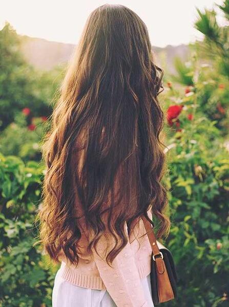 عکس دختر در کویر برای پروفایل