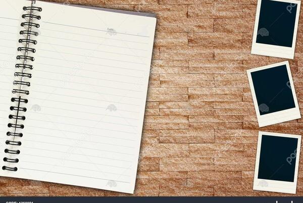 عکس کتاب با صفحه خالی