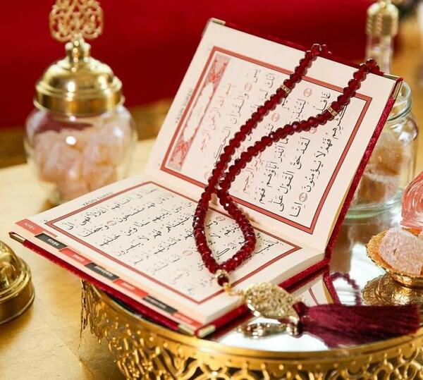 عکس کتاب حضرت عیسی انجیل