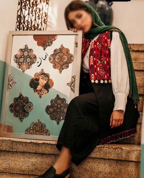 عکس لباس سنتی یلدایی دخترانه
