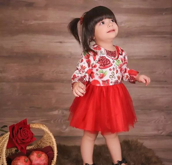 عکس لباس شب یلدا کودک