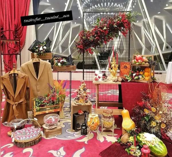 عکس تزیین لباس شب یلدای عروس