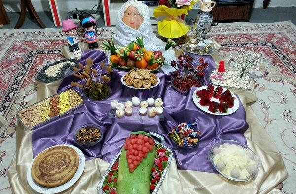 عکس لباس تزیین شب یلدا برای عروس اینستاگرام