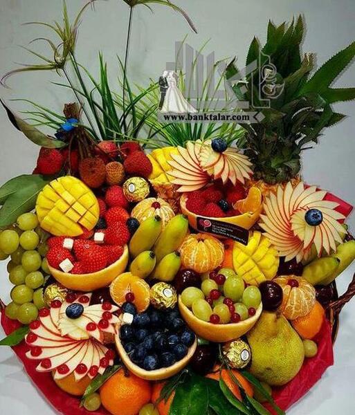 عکس ایده تزیین میوه یلدایی