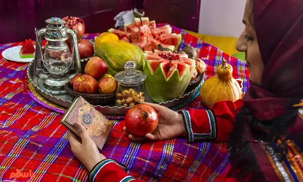 عکس ایده تزیین میوه برای یلدا