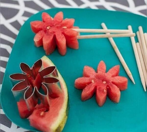 عکس ایده های تزیین هندوانه شب یلدا